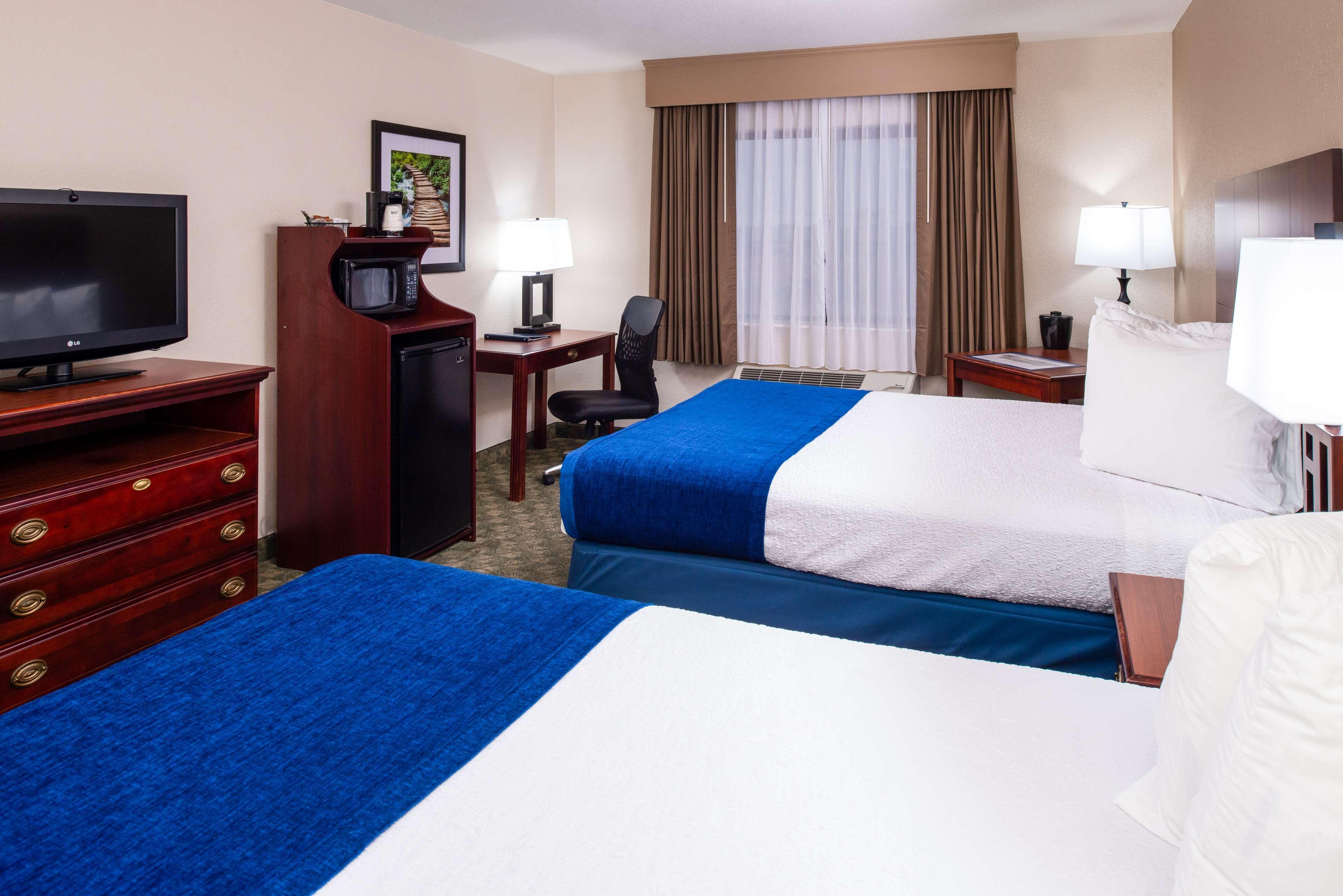 Best Western Big Spring Lodge Neosho Экстерьер фото
